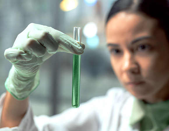 Sky Resources experienced R&D team developing skincare formulations in laboratory